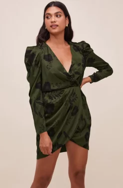 Jocelyn Floral Wrap Dress 13 Jocelyn Floral Wrap Dress -ASTR the Label Store ACDR100385 GREENFLORAL 4 scaled