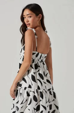 Marlene Square Neck Smocked Midi Dress -ASTR the Label Store ACDR101104 BLACKABSTRACT 6 scaled