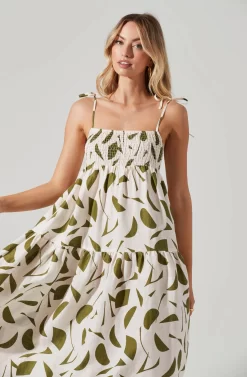 Marlene Square Neck Smocked Midi Dress -ASTR the Label Store ACDR101104 GREENABSTRACT 4 scaled