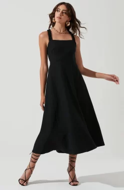 Valenz Square Neck Open Back Midi Dress 17 Valenz Square Neck Open Back Midi Dress -ASTR the Label Store ACDR101207 BLACK 0600 scaled