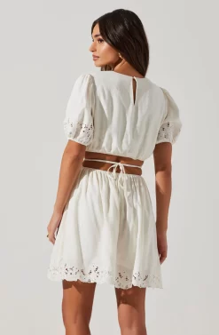 Haylen Cutout Mini Dress -ASTR the Label Store ACDR101761 WHITE 4 scaled