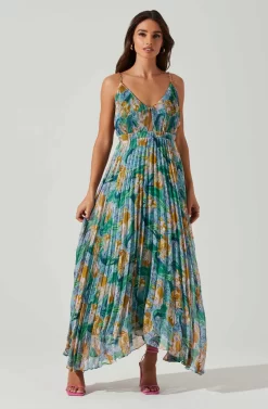 ASTR the Label Store 40 Loralee Pleated Floral Maxi Dress
