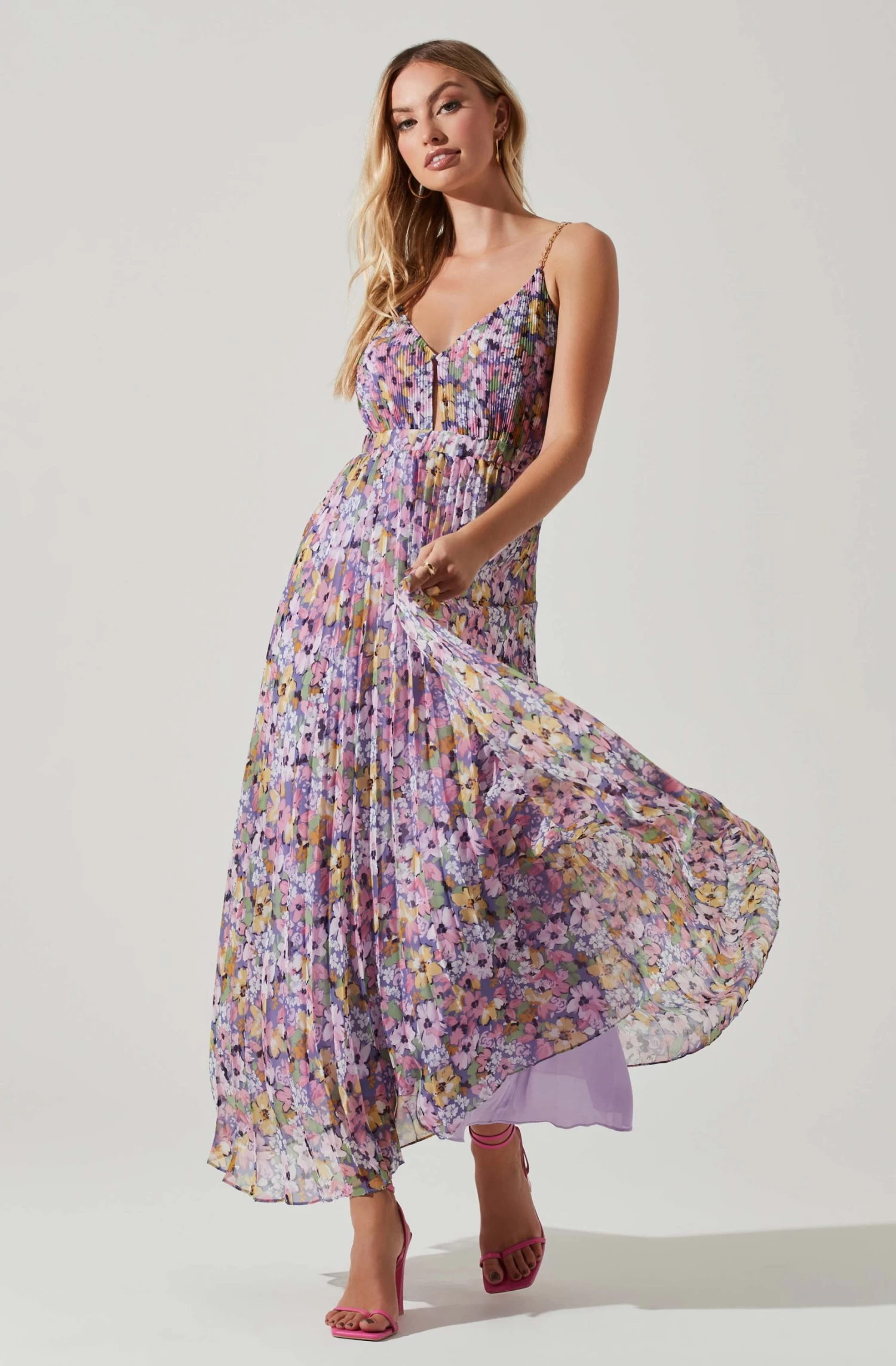 Loralee Pleated Floral Maxi Dress 5 Loralee Pleated Floral Maxi Dress - Image 5