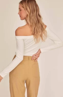 Calla Khaki Pants -ASTR the Label Store ACP7106 KHAKI 4A scaled