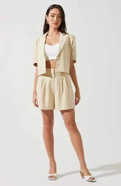 Melrose Pleated Shorts 8 Melrose Pleated Shorts -ASTR the Label Store ACP7219 NATURAL 1 scaled