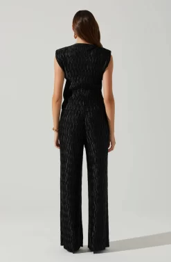 Savine Textured Pants -ASTR the Label Store ACP7259S BLACK 5 scaled