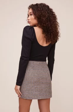 Kira Plaid Skirt -ASTR the Label Store ACS9054 HAZELNUT PLAID 5 scaled