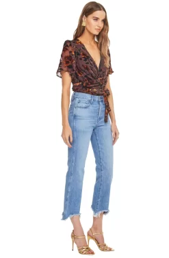 Veda Floral Bodysuit -ASTR the Label Store ACT15133 GOLDEN RUST FLORAL 02 scaled