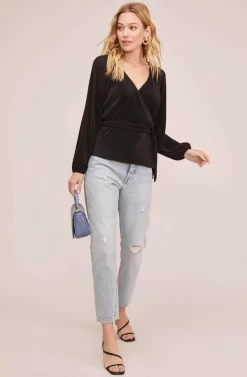 Becca Side Tie Top -ASTR the Label Store ACT15500 BLACK 1 scaled