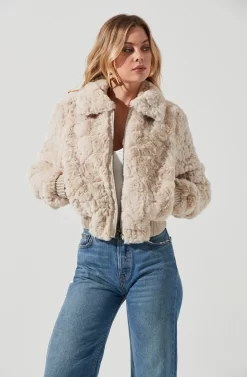 Suzanne Faux Fur Jacket -ASTR the Label Store ACT15588C OATMEAL 2 scaled