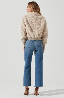 Suzanne Faux Fur Jacket -ASTR the Label Store ACT15588C OATMEAL 5 scaled