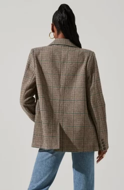 Harlow Plaid Blazer -ASTR the Label Store ACT16133W BROWN GREENPLAID 4 scaled