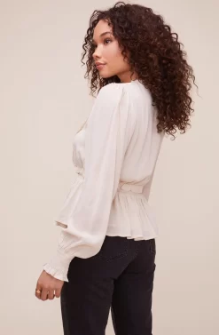 Avril Top -ASTR the Label Store ACT16215VG OAT MILK 4 scaled