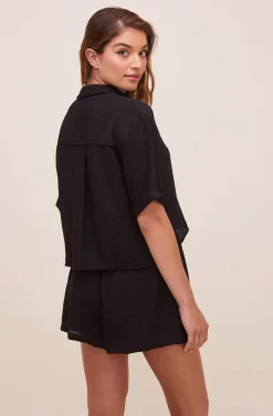 Chrysanthe Short Sleeve Button Up Top -ASTR the Label Store ACT16584 BLACK 6 scaled