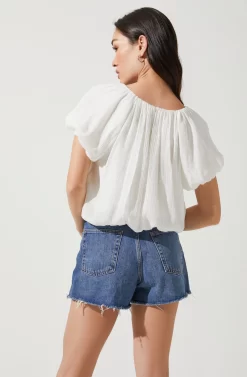 Yumi Bubble Sleeve Top -ASTR the Label Store ACT16677 WHITE 4 scaled