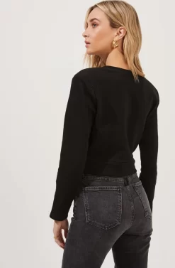 Moxie Cropped Wrap Front Sweatshirt -ASTR the Label Store ACT16783F BLACK 6 scaled