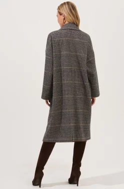 Evanston Plaid Oversized Coat 9 Evanston Plaid Oversized Coat -ASTR the Label Store ACT16842 BLACK GREYPLAID 5 scaled