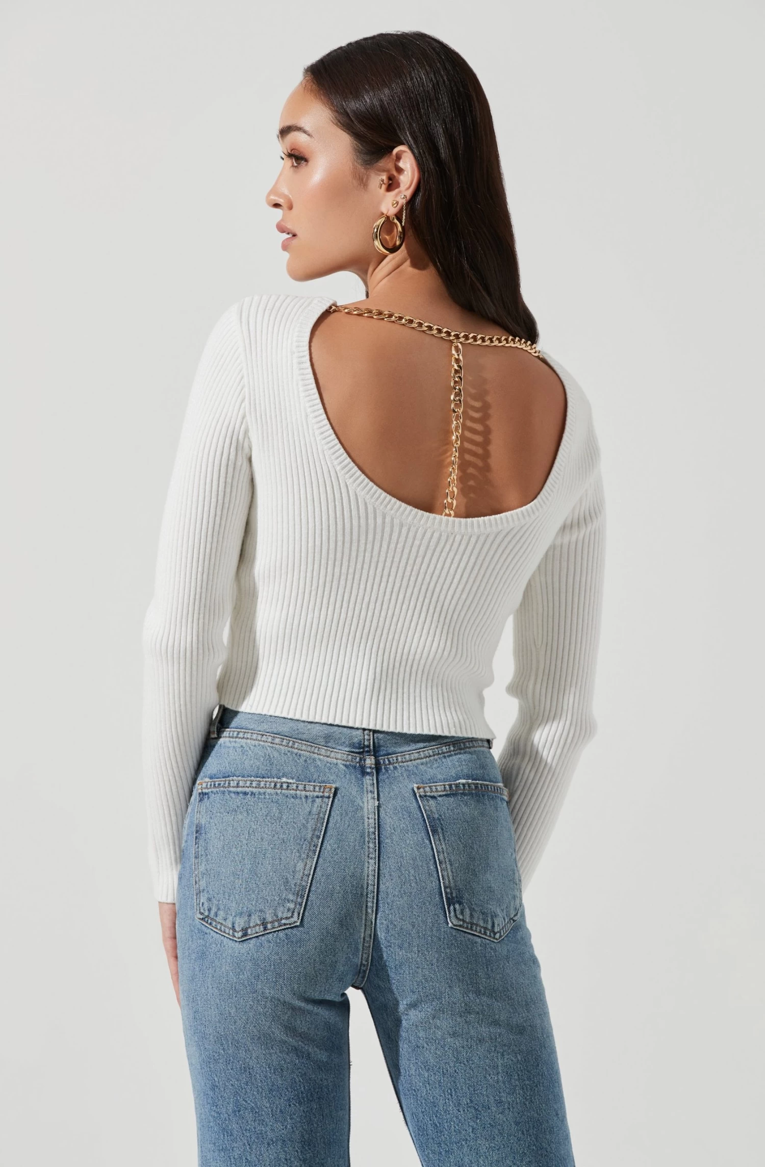 Elson Open Back Chain Detail Sweater 12 Elson Open Back Chain Detail Sweater - Image 12