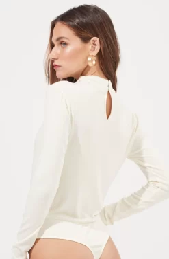 Paxton Asymmetrical Cutout Wrap Front Bodysuit -ASTR the Label Store ACT16886 OFFWHITE 6 scaled