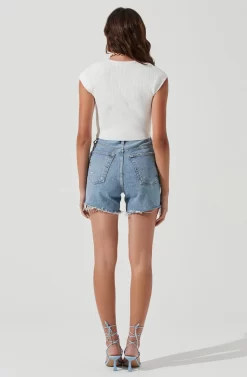 Alta Sweetheart Cap Sleeve Top -ASTR the Label Store ACT17075 WHITE 1662 scaled