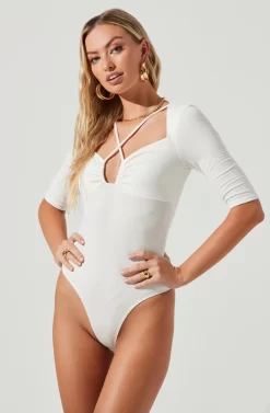 Mariona Cross Front Half Sleeve Bodysuit -ASTR the Label Store ACT17106 WHITE 5 scaled