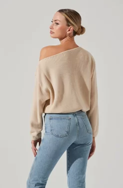 Brooklyn Off Shoulder Sweater -ASTR the Label Store ACT17273 CREAM 12501 scaled