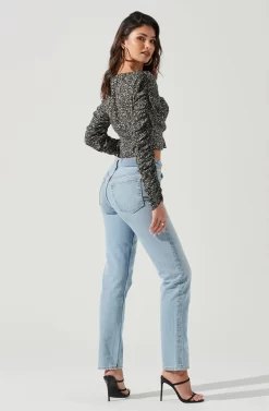 Livie Floral Ruched Sleeve Top -ASTR the Label Store ACT17323 BLACKGREENDITSY 0319 scaled