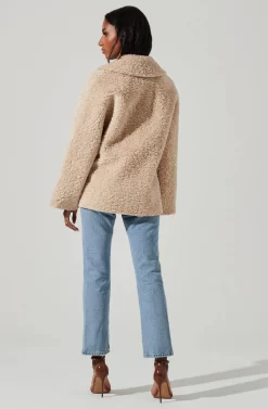 Willow Faux Shearling Coat -ASTR the Label Store ACT17357 NATURAL 6 scaled