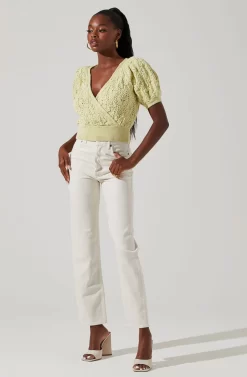 Elowen Puff Sleeve Sweater -ASTR the Label Store ACT17507 LIME 1 scaled