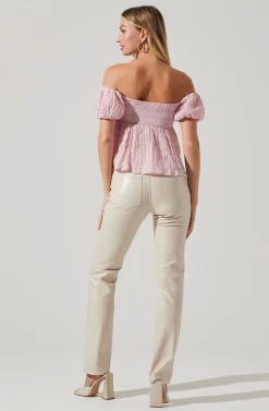 Nalda Crinkle Puff Sleeve Top -ASTR the Label Store ACT17606 PINK 4 scaled