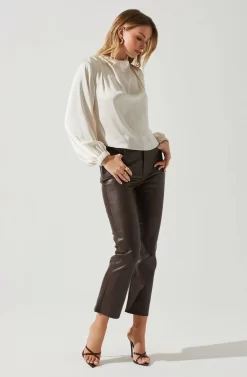 Veronica Satin Cutout Top -ASTR the Label Store ACT17833S CHAMPAGNE 2 scaled