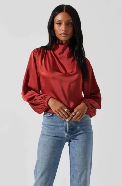 Veronica Satin Cutout Top -ASTR the Label Store ACT17833S RUST 3 scaled