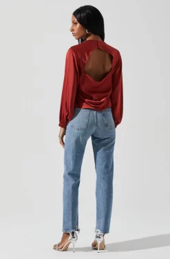 Veronica Satin Cutout Top -ASTR the Label Store ACT17833S RUST 6 scaled