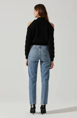 Tori Pearl Embellished Cold Shoulder Sweater -ASTR the Label Store ACT17885 BLACK 6 scaled