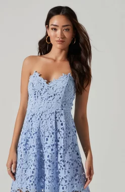 Anaya Strapless Lace Midi Dress -ASTR the Label Store ADR101311 PERIWINKLE 3 scaled