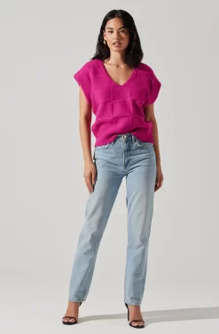 Checkered Sweater Vest -ASTR the Label Store ALT16416 CI FUCHSIA 4 scaled