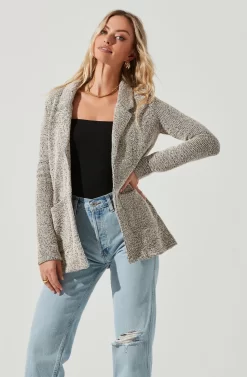 Tweed Oversized Blazer -ASTR the Label Store AT12897 CREAM BLACK 3 scaled