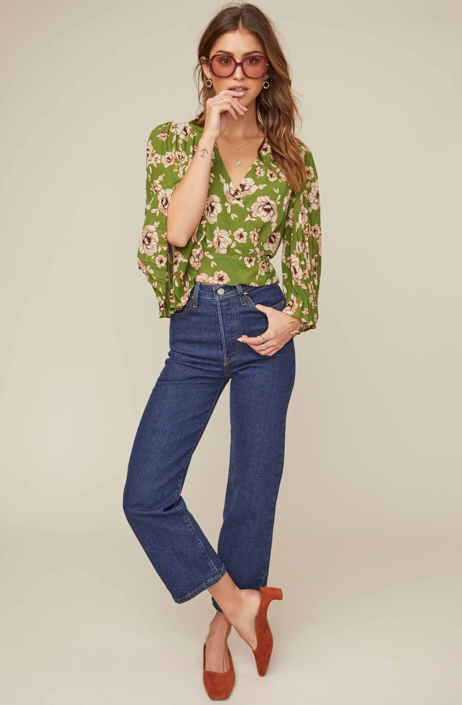 Pleated Sleeve Floral Wrap Top 2 Pleated Sleeve Floral Wrap Top - Image 2