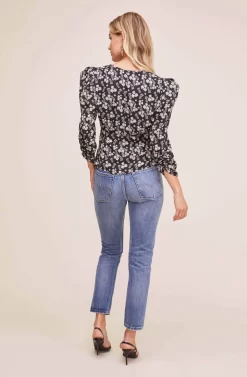 Shirred Floral Top -ASTR the Label Store AT15606B BLACK DITSY FLORAL 4 scaled