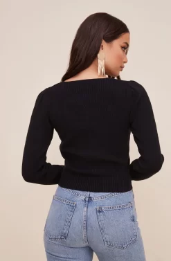 Long Sleeve Sweetheart Neck Cropped Sweater -ASTR the Label Store AT15644 003 BLACK 5 scaled