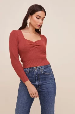 Long Sleeve Sweetheart Neck Cropped Sweater -ASTR the Label Store AT15644 003 MARSALA 3 scaled
