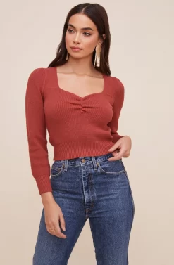 Long Sleeve Sweetheart Neck Cropped Sweater -ASTR the Label Store AT15644 003 MARSALA 4 scaled