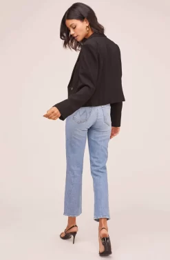 Cropped Blazer -ASTR the Label Store AT15702 BLACK 3 scaled