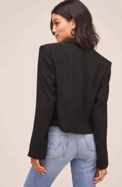 Cropped Blazer -ASTR the Label Store AT15702 BLACK 4 scaled