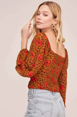 Shirred Long Sleeve Leopard Smocked Top -ASTR the Label Store AT15780 FLORAL ANIMAL PRINT 4 scaled