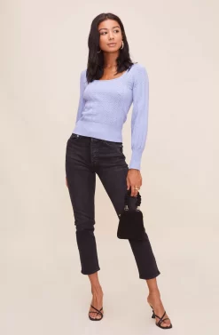 Square Neck Sweater -ASTR the Label Store AT15961 003 POWDERBLUE 3 scaled