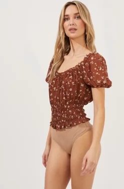 Ruffle Neck Smocked Bodysuit -ASTR the Label Store AT16189 BROWN MULTI DITSY 6 scaled