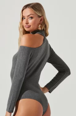Brenda Cutout Bodysuit -ASTR the Label Store AT16617 CHARCOAL 6 scaled