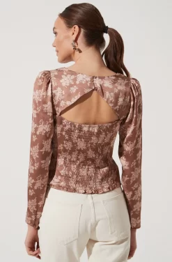 Floral Long Sleeve Back Cutout Top -ASTR the Label Store AT16641 TAUPE FLORAL 1035
