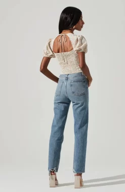 Cupped Floral Short Puff Sleeve Hook And Eye Top -ASTR the Label Store AT17230 BLUEPEACHDITSY 1232 6 scaled